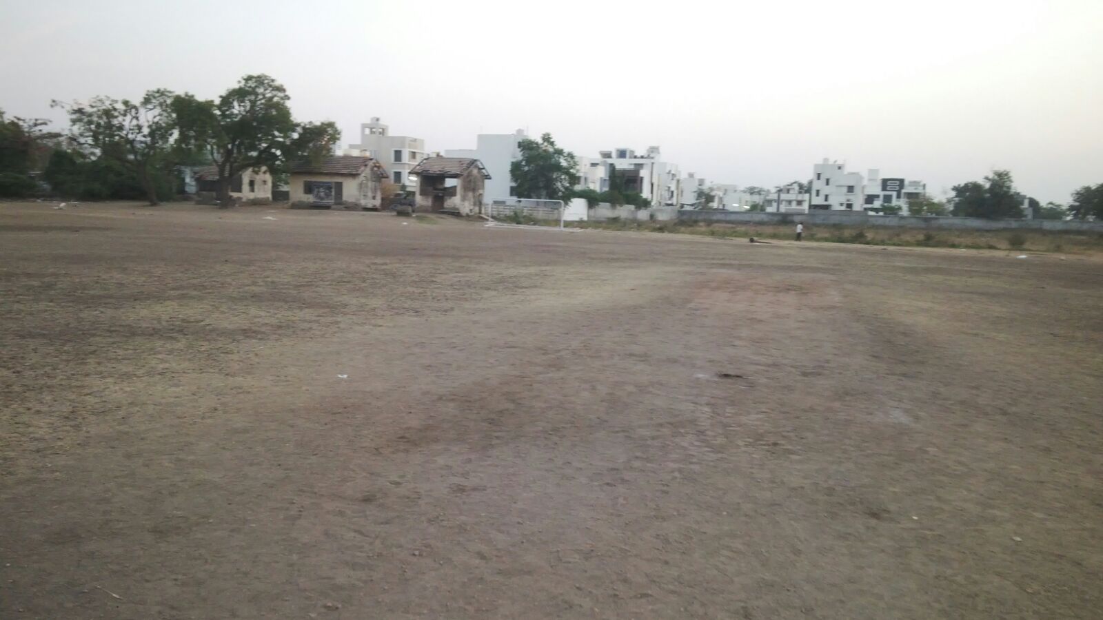 UNIVERSITY GROUND